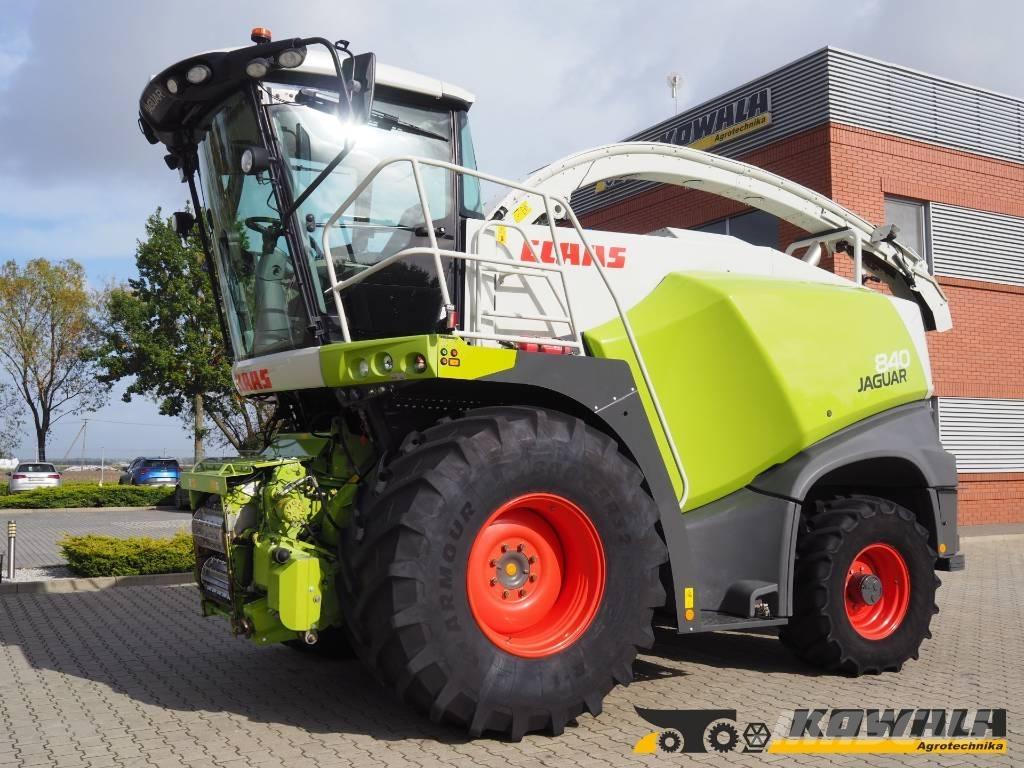 CLAAS Jaguar 840 4WD Ensileuse automotrice