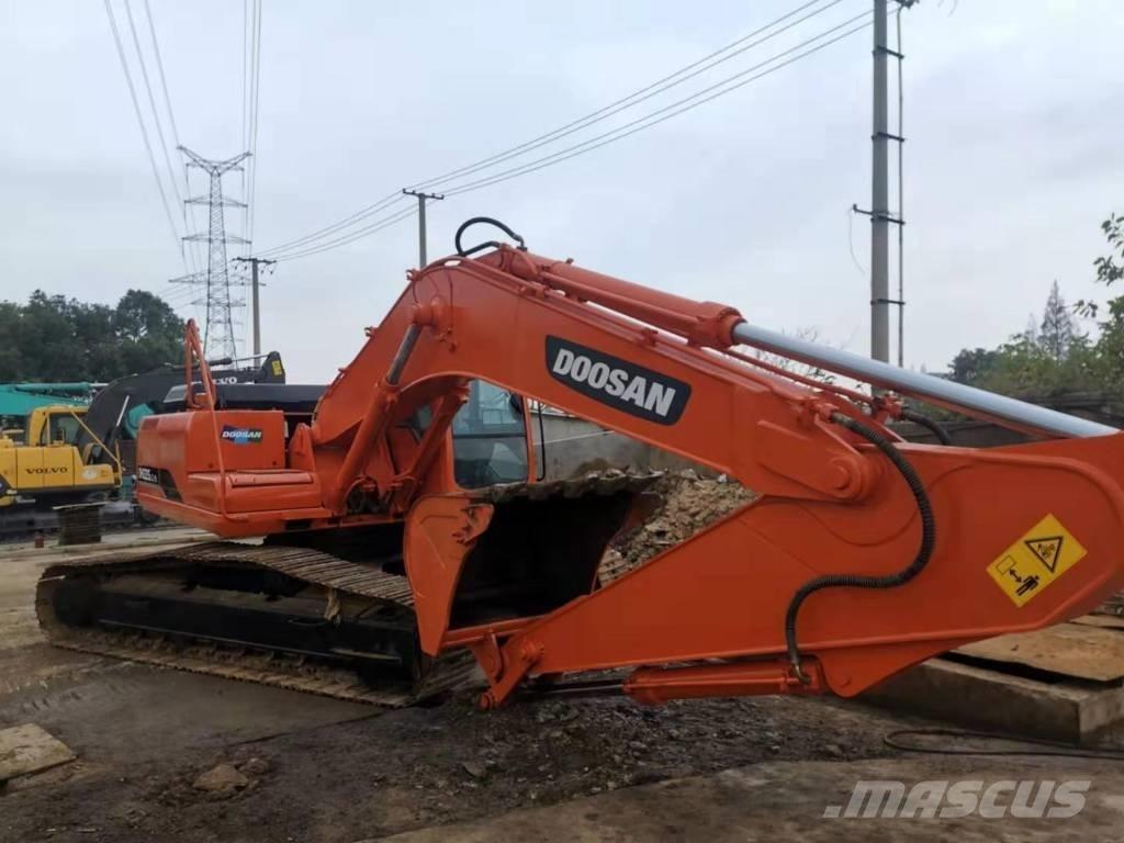 Doosan DH225LC-9 Pelle sur chenilles