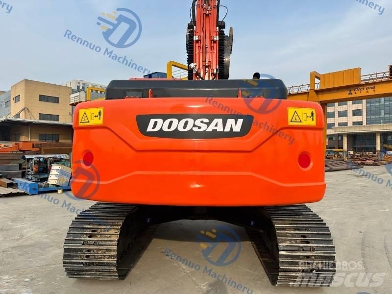 Doosan DX 225 LC-9C Pelle sur chenilles