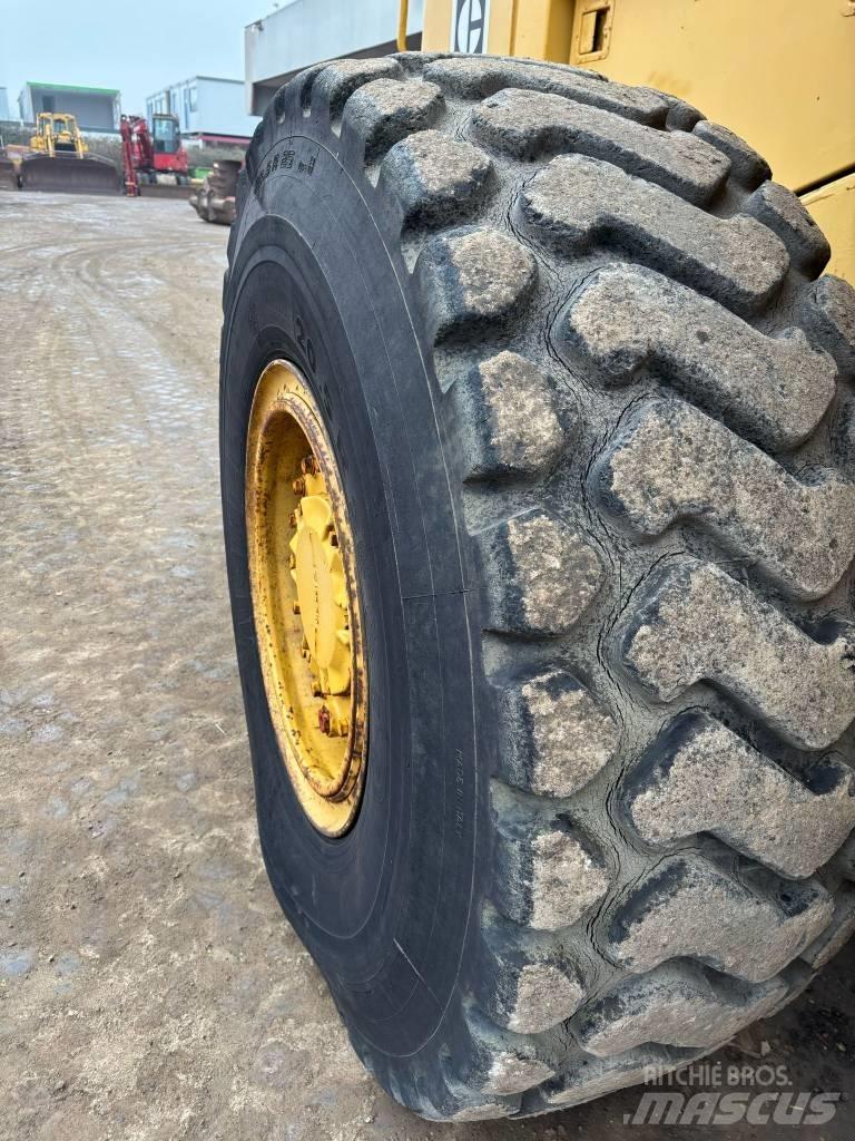 CAT 950 B Chargeuse sur pneus
