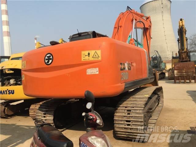 Hitachi ZX 200-3 Pelle sur chenilles