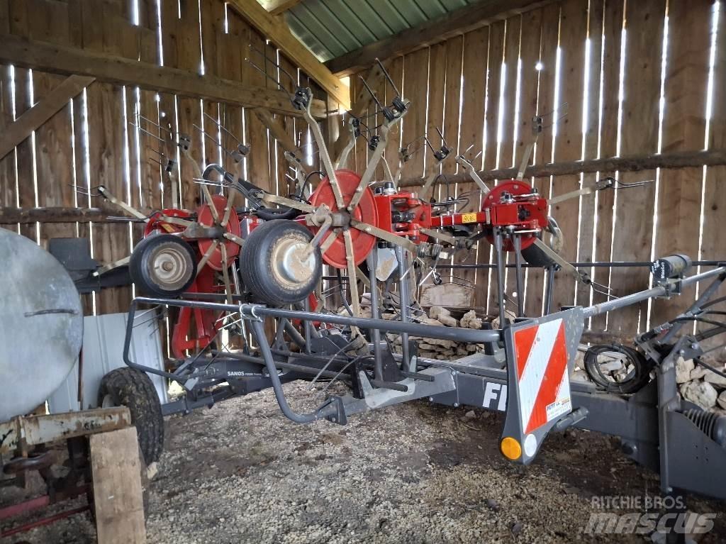 Fella Th1100 Rateau faneur