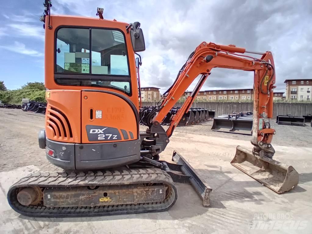 Doosan DX 27 Z Mini pelle < 7t