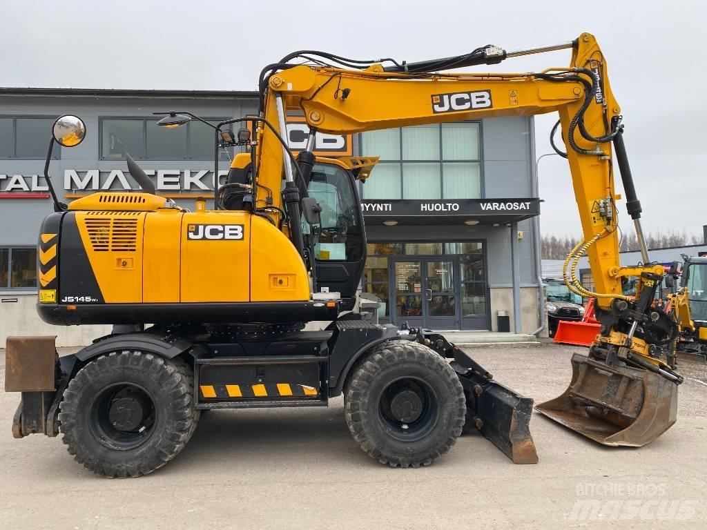 JCB JS145W TAB T4F Pelle sur pneus