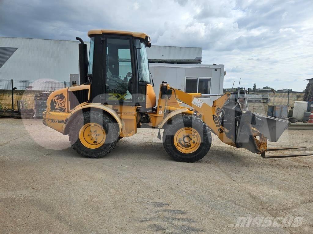 JCB 407 B Chargeuse sur pneus