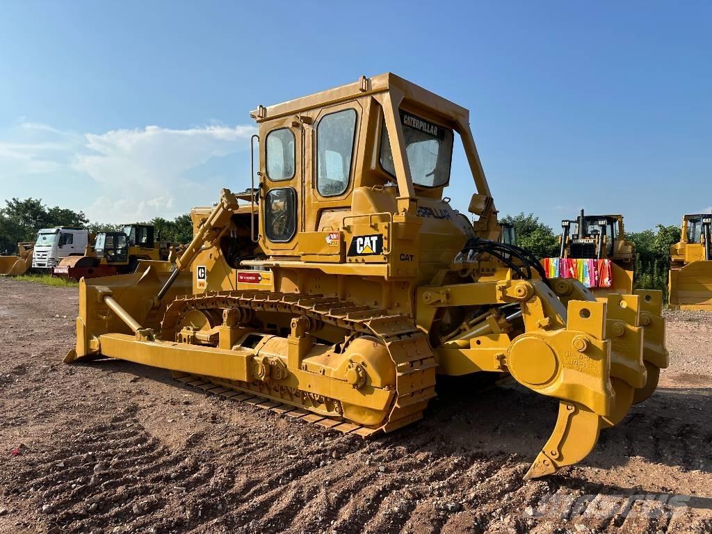 CAT D 7 G Bouteurs sur chenilles