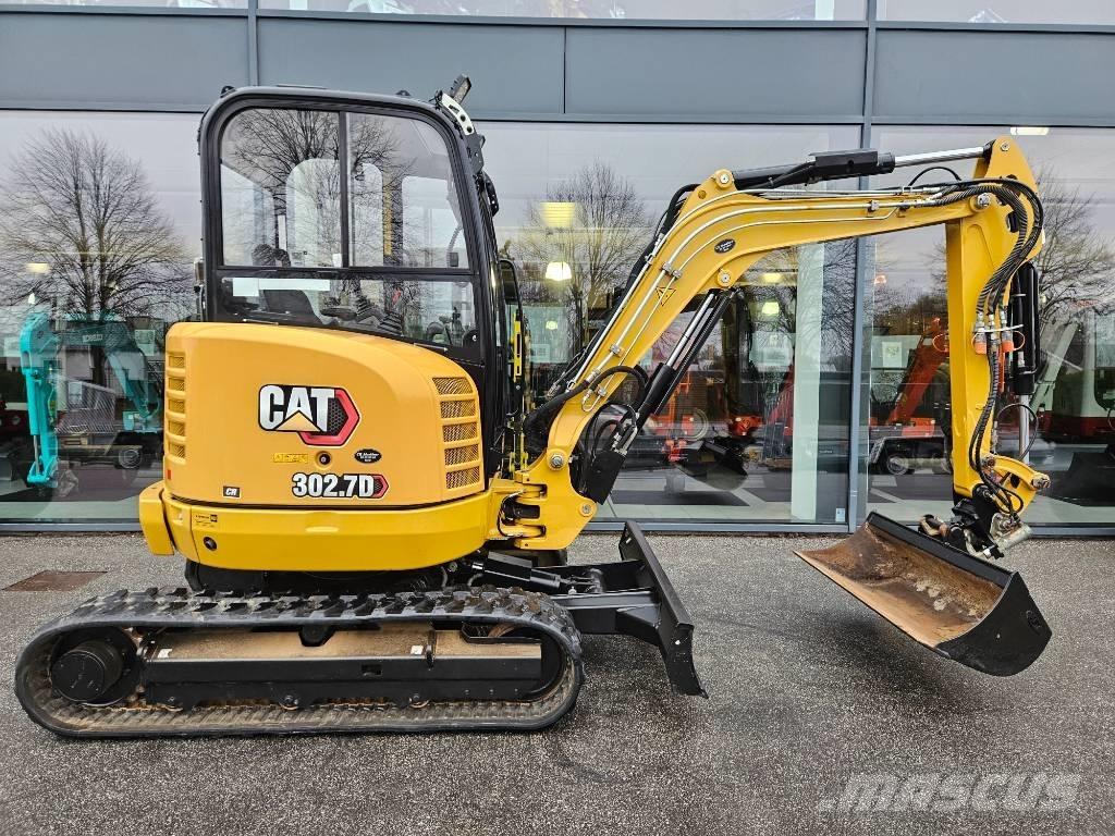 CAT 302.7 D CR Mini pelle < 7t