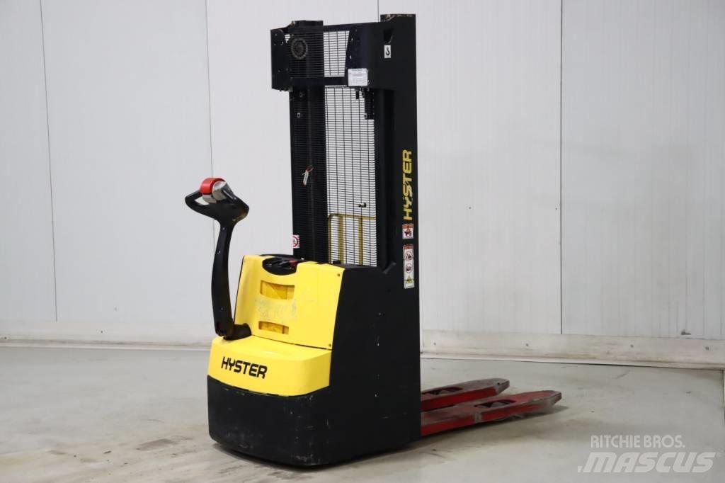 Hyster S 1.2 Gerbeur accompagnant