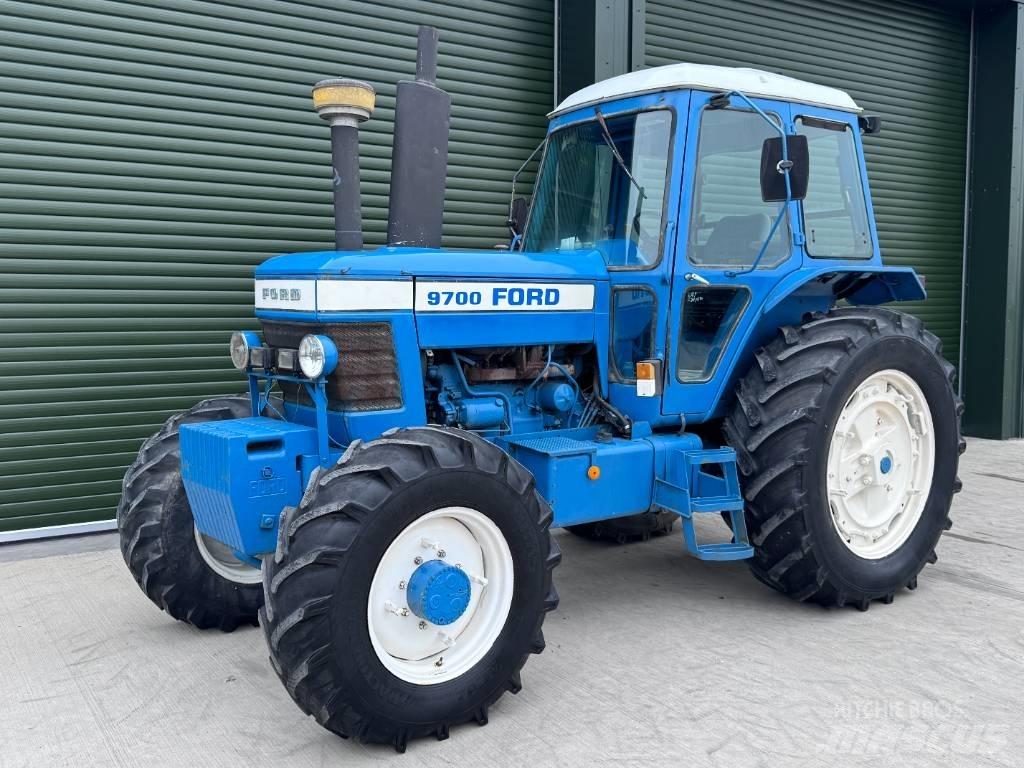 Ford 9700 Tracteur