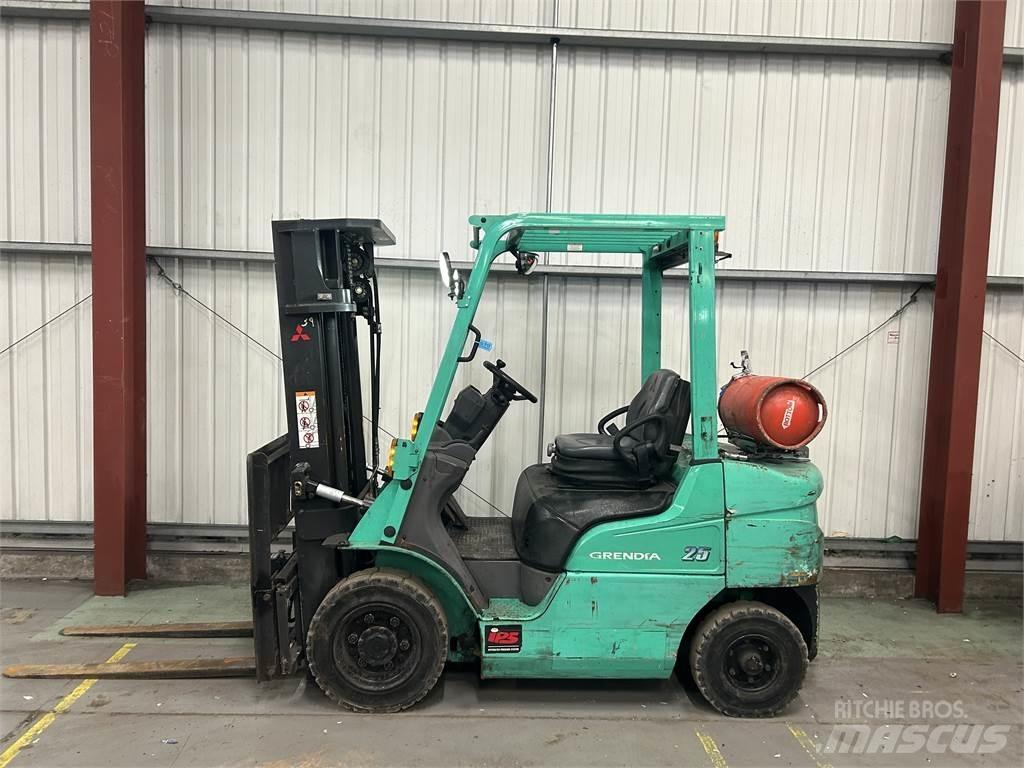 Mitsubishi FG25NT Chariots GPL