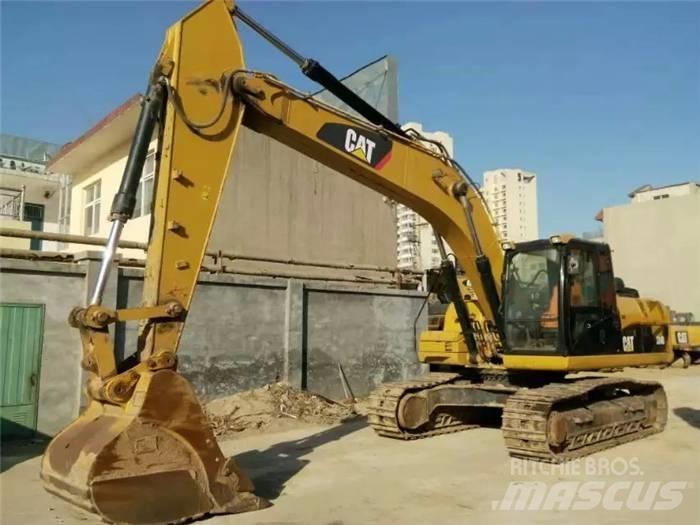 CAT 324 D2L Pelle sur chenilles