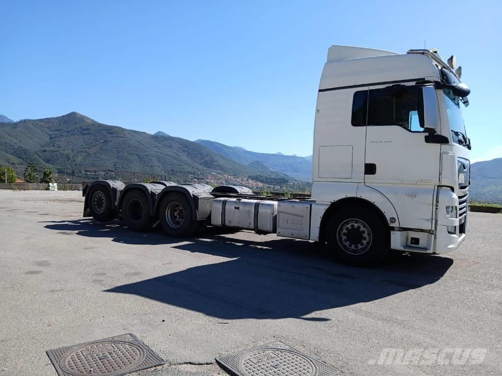 MAN TGX 35.580 Camion porte engin
