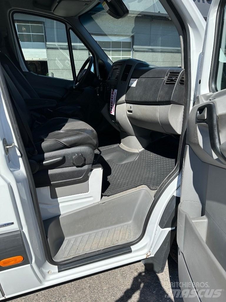 VERSALIFT VDT-170-F Camion nacelle