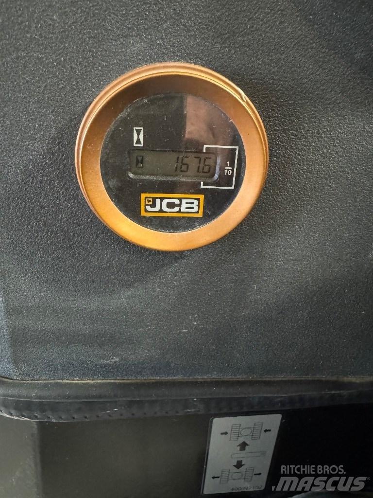 JCB 19 C-1E Mini pelle < 7t