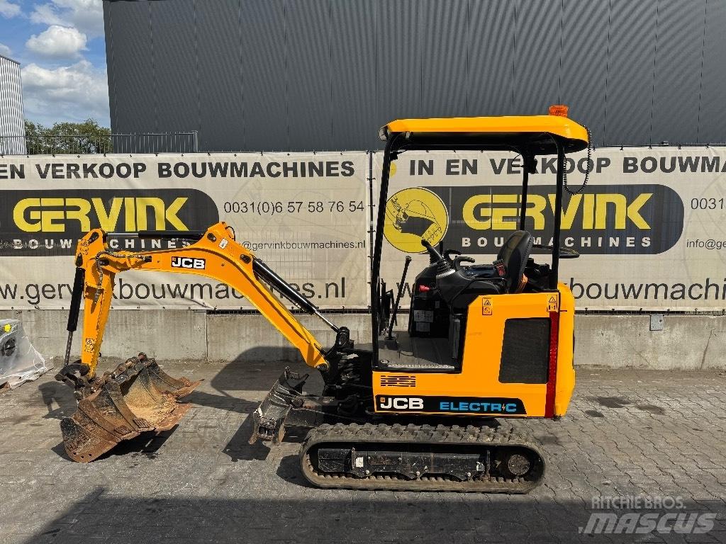 JCB 19 C-1E Mini pelle < 7t