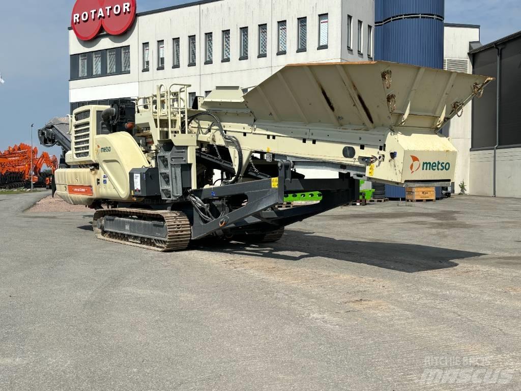 Metso LT200HP Concasseur mobile