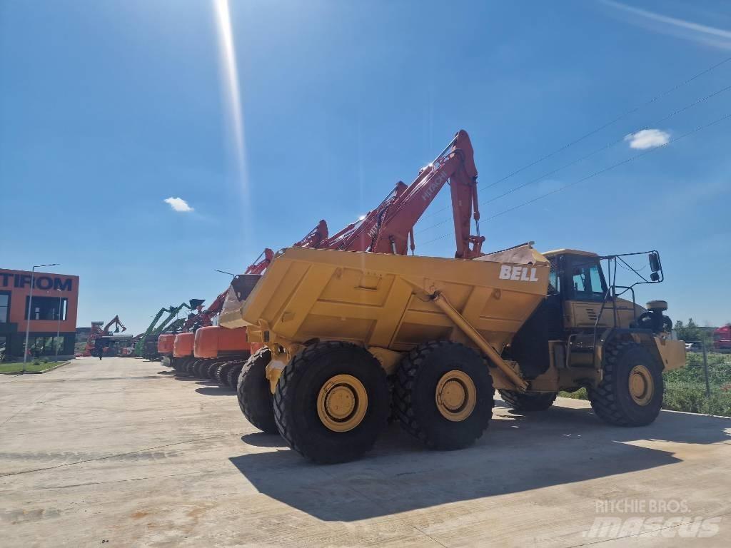 Bell B35D 6x6 Tombereau articulé