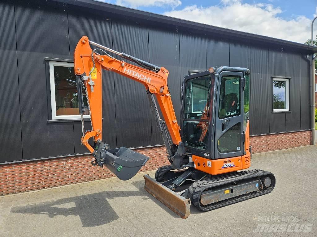 Hitachi ZX 26 Mini pelle < 7t