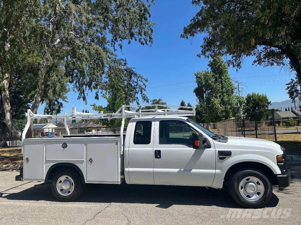 Ford F 250 SD Utilitaire benne