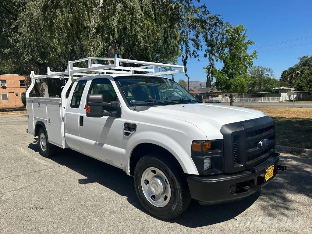 Ford F 250 SD Utilitaire benne
