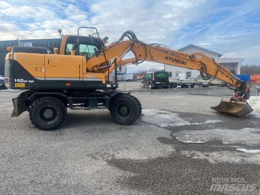 Hyundai 140w 9A Pelle sur pneus
