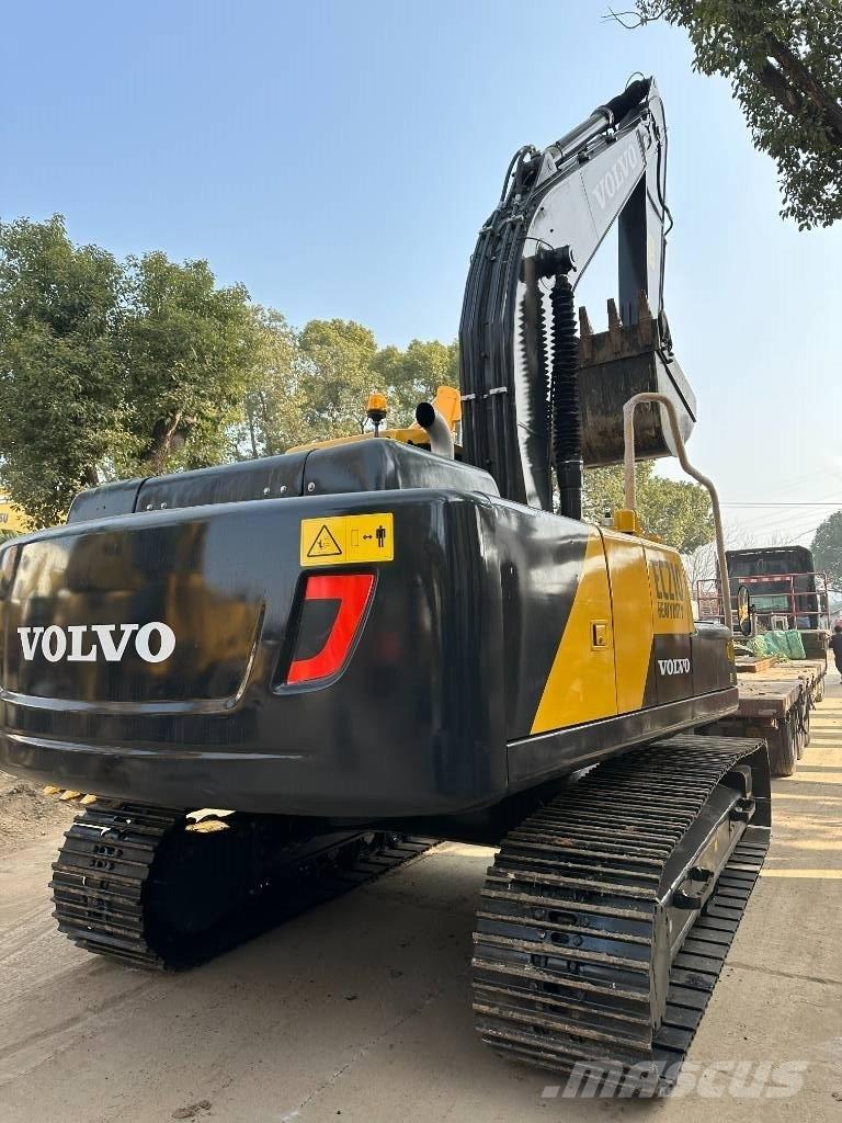 Volvo EC 210 Pelle sur chenilles
