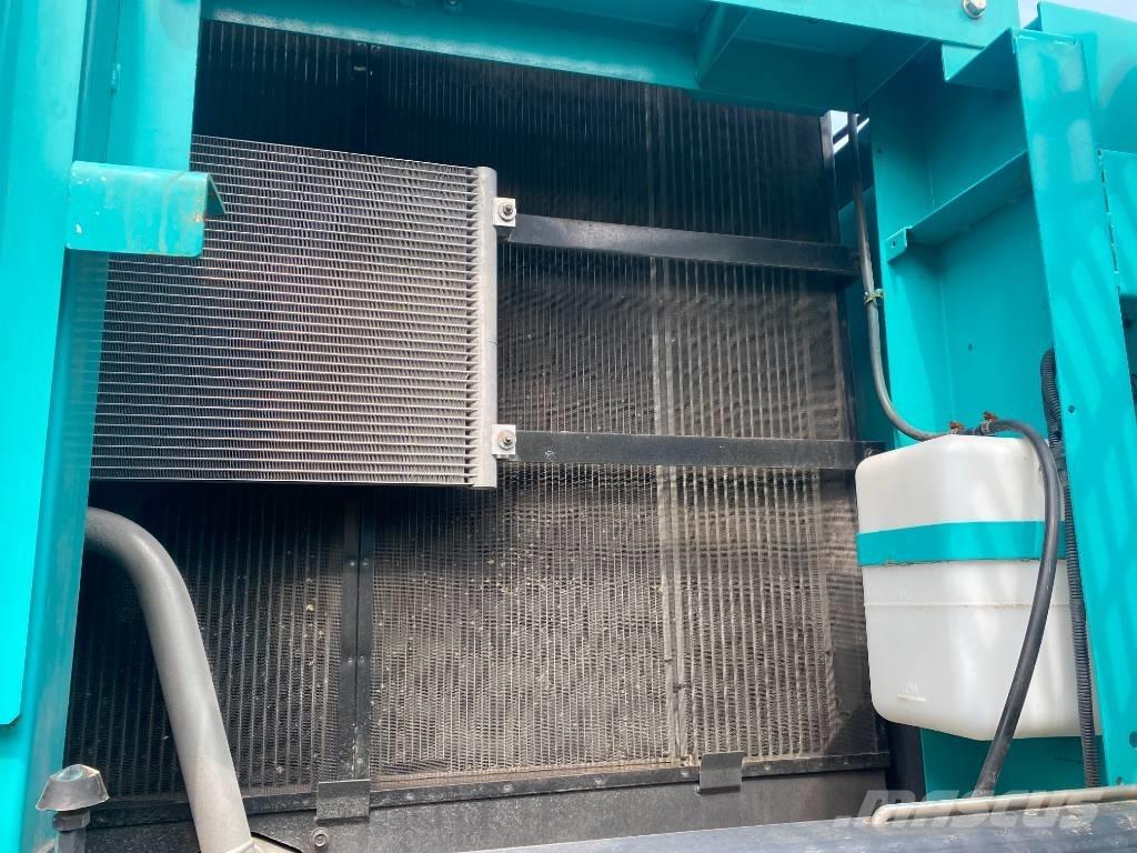 Kobelco SK 350 Pelle sur chenilles