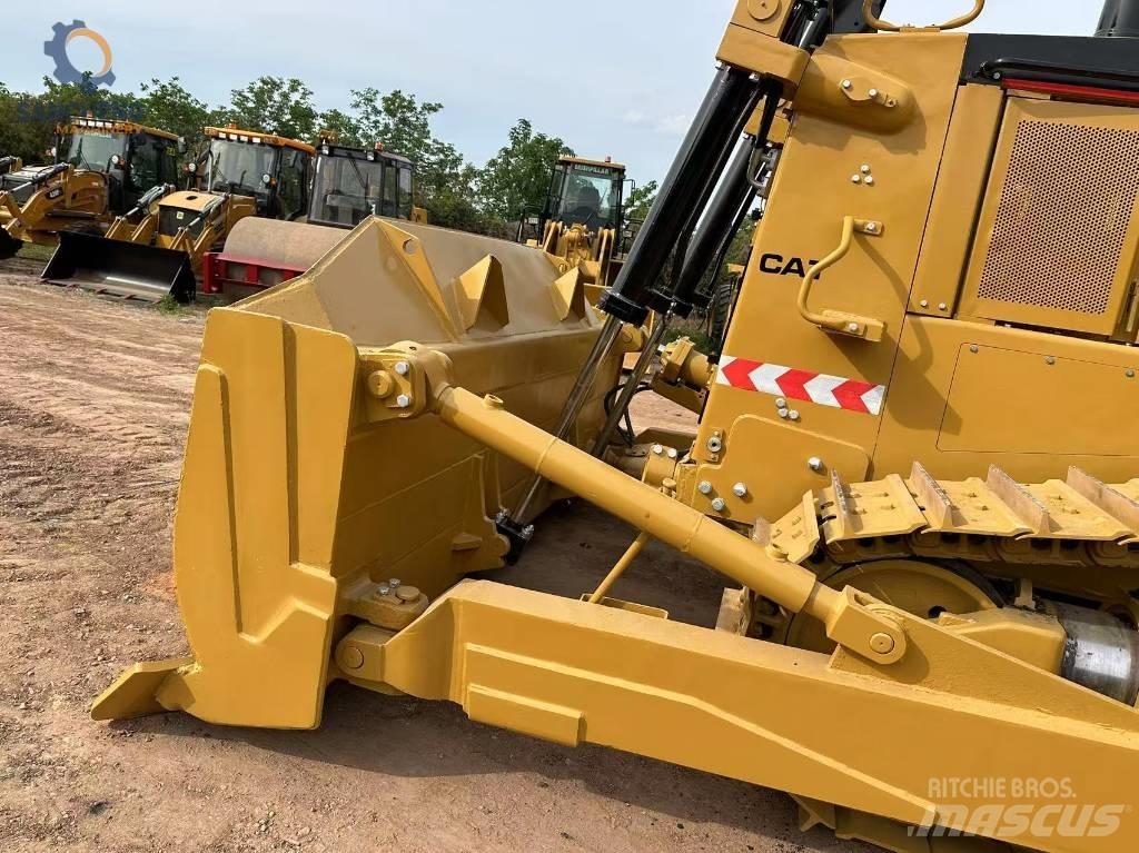 CAT D 8 R Bouteurs sur chenilles