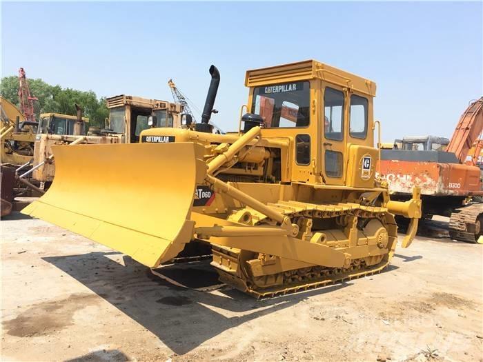 CAT D 6 D Bouteurs sur chenilles