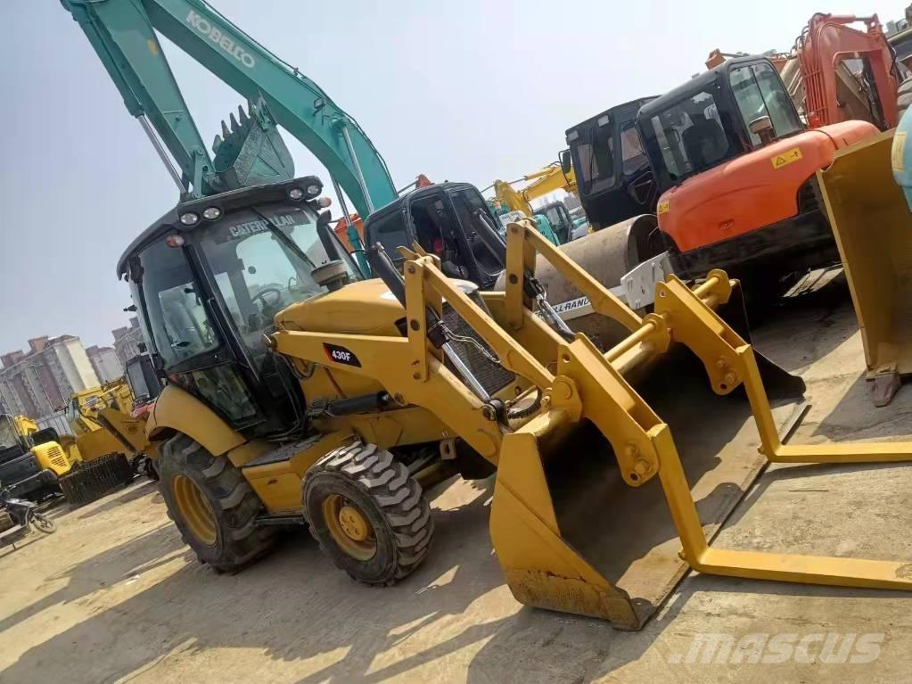 CAT 430F Tractopelle