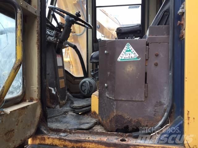 Komatsu WA150-1 Chargeuse sur pneus
