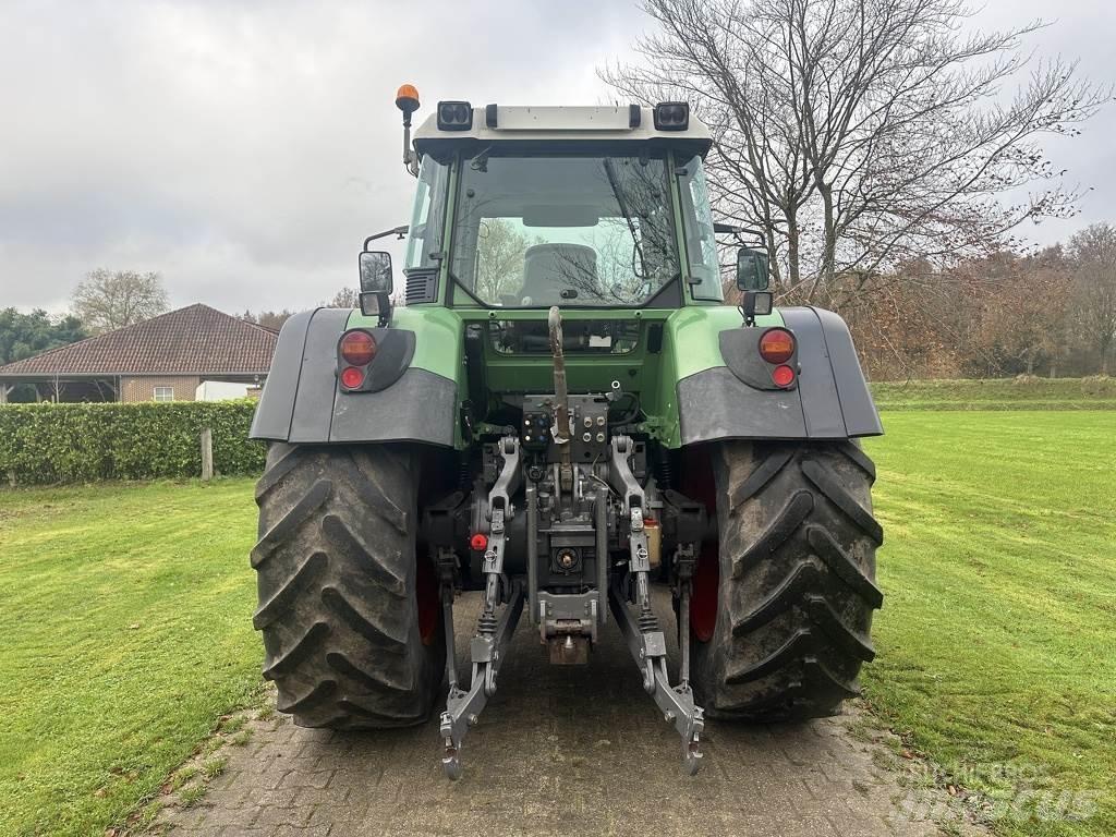 Fendt 718TMS Tracteur