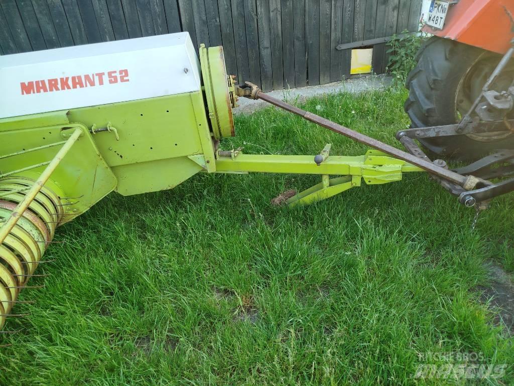 CLAAS Markant 52 Presse cubique