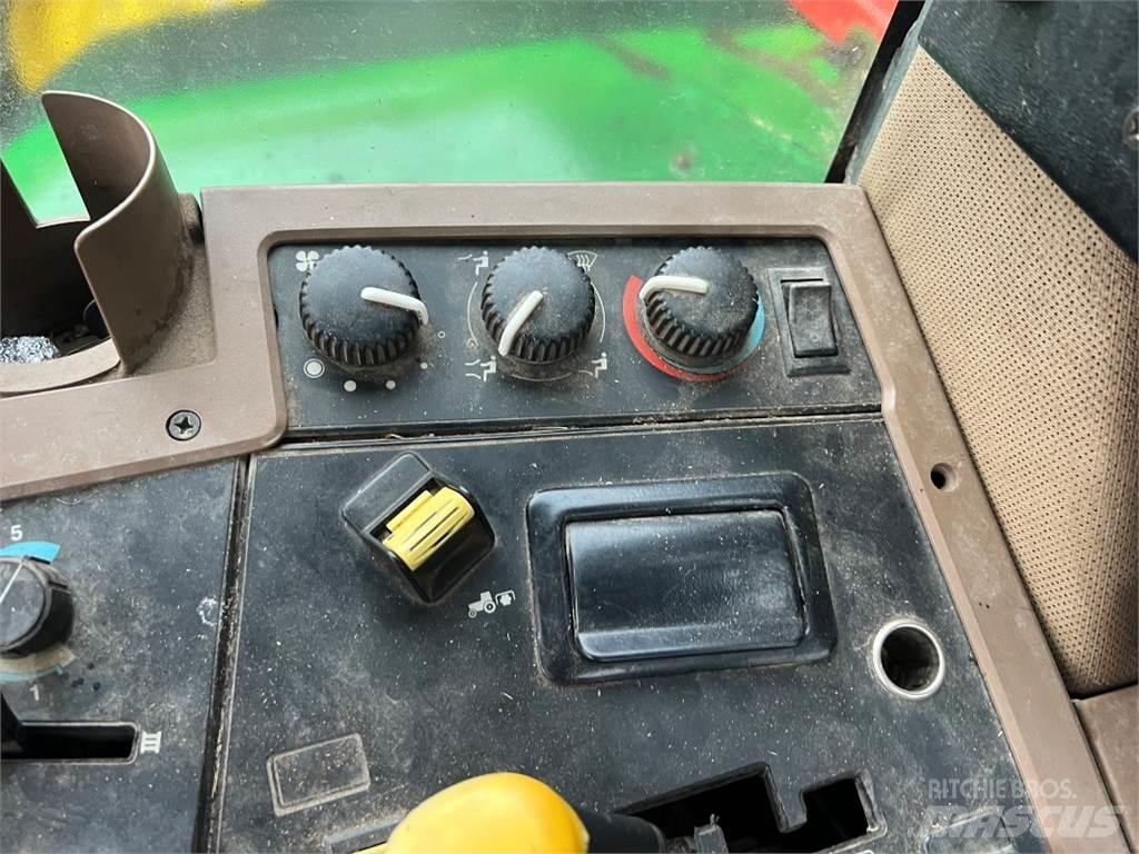 John Deere 7810 Tracteur