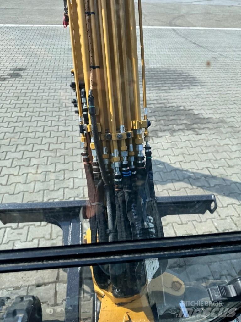 CAT 302.7 D CR Mini pelle < 7t