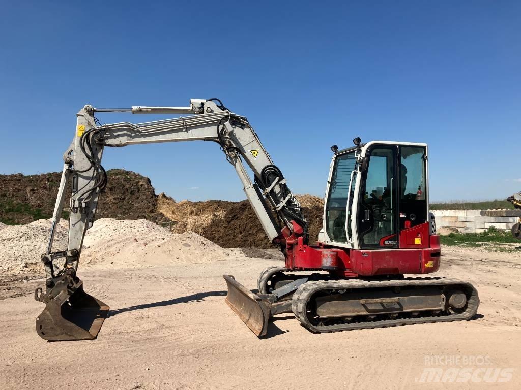 Takeuchi TB 280 FR Mini pelle 7t-12t