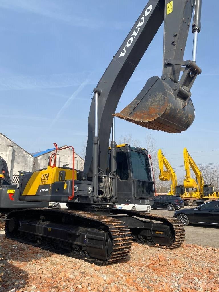 Volvo EC 290D Pelle sur chenilles