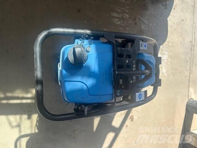 Weber SRV 590 II Compacteurs