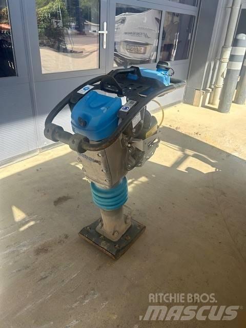 Weber SRV 590 II Compacteurs