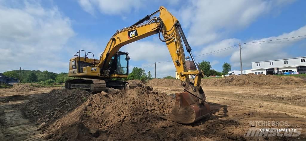 CAT 320 Pelle sur chenilles