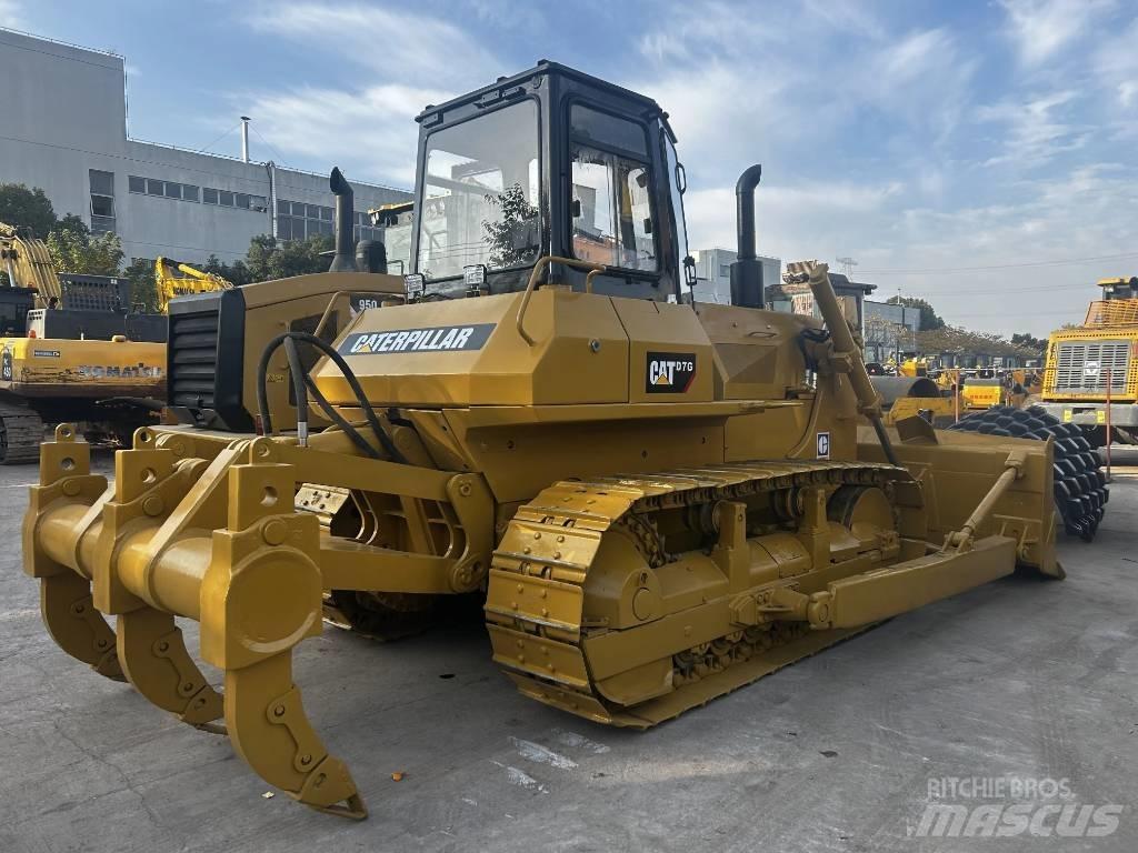 CAT D 7 G Bouteurs sur chenilles