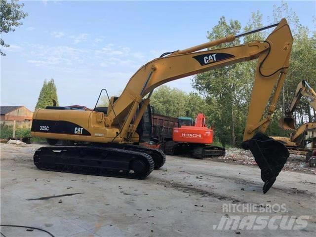 CAT 325C Pelle sur chenilles