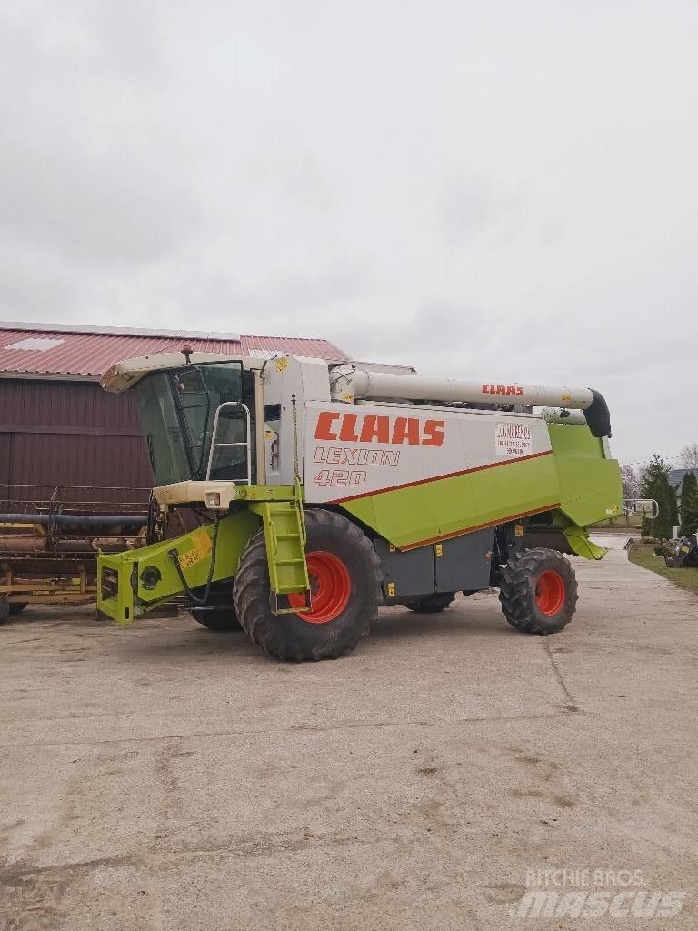 CLAAS Lexion 420 Moissonneuse batteuse