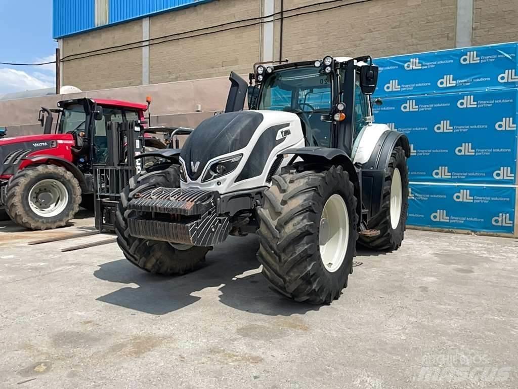 Valtra T174E Tracteur