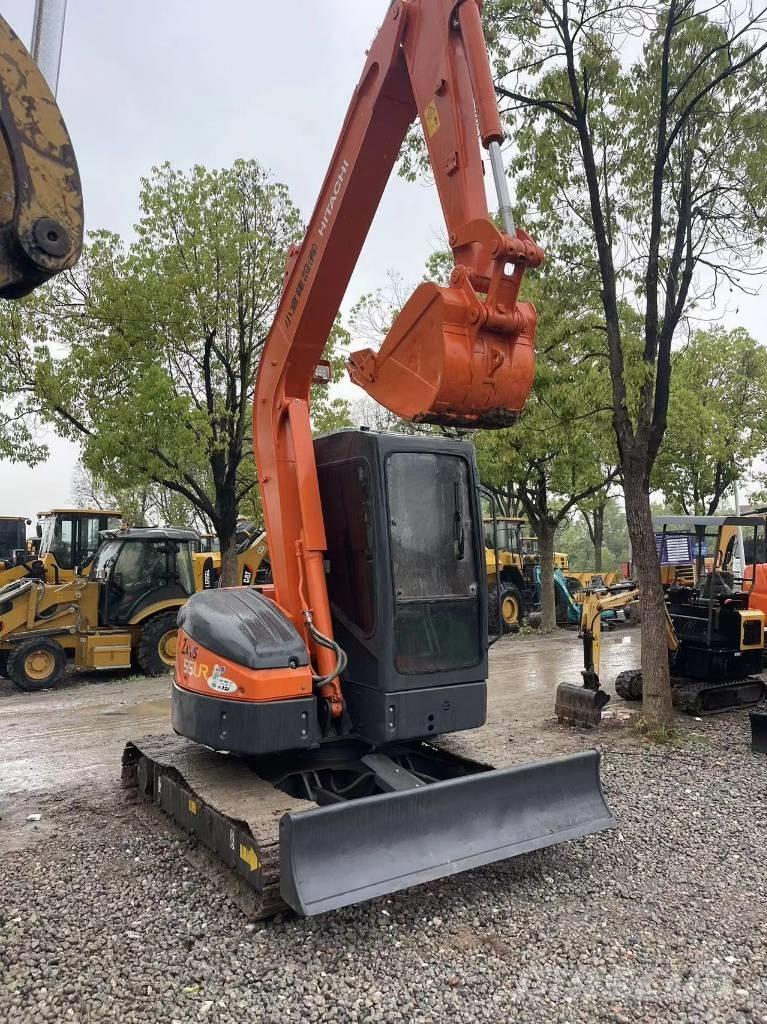 Hitachi 55 Mini pelle < 7t