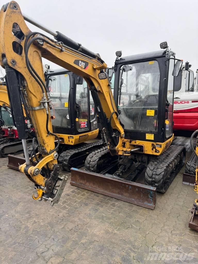 CAT 302.7 D Mini pelle < 7t