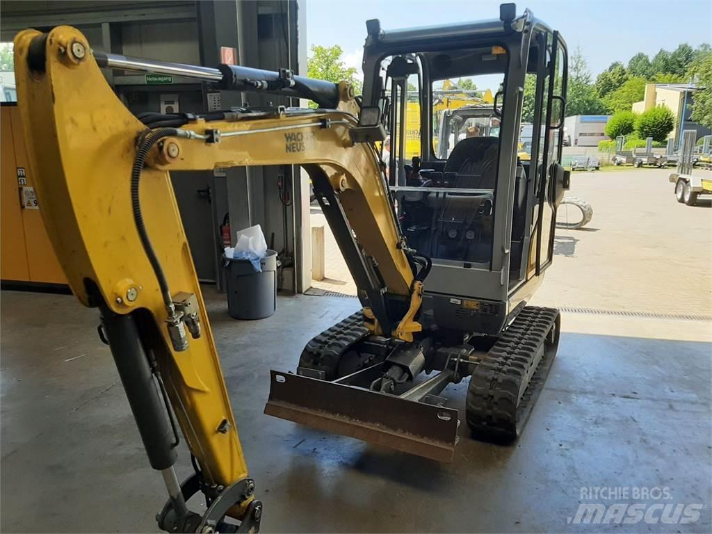 Wacker Neuson ET20 Pelle sur chenilles