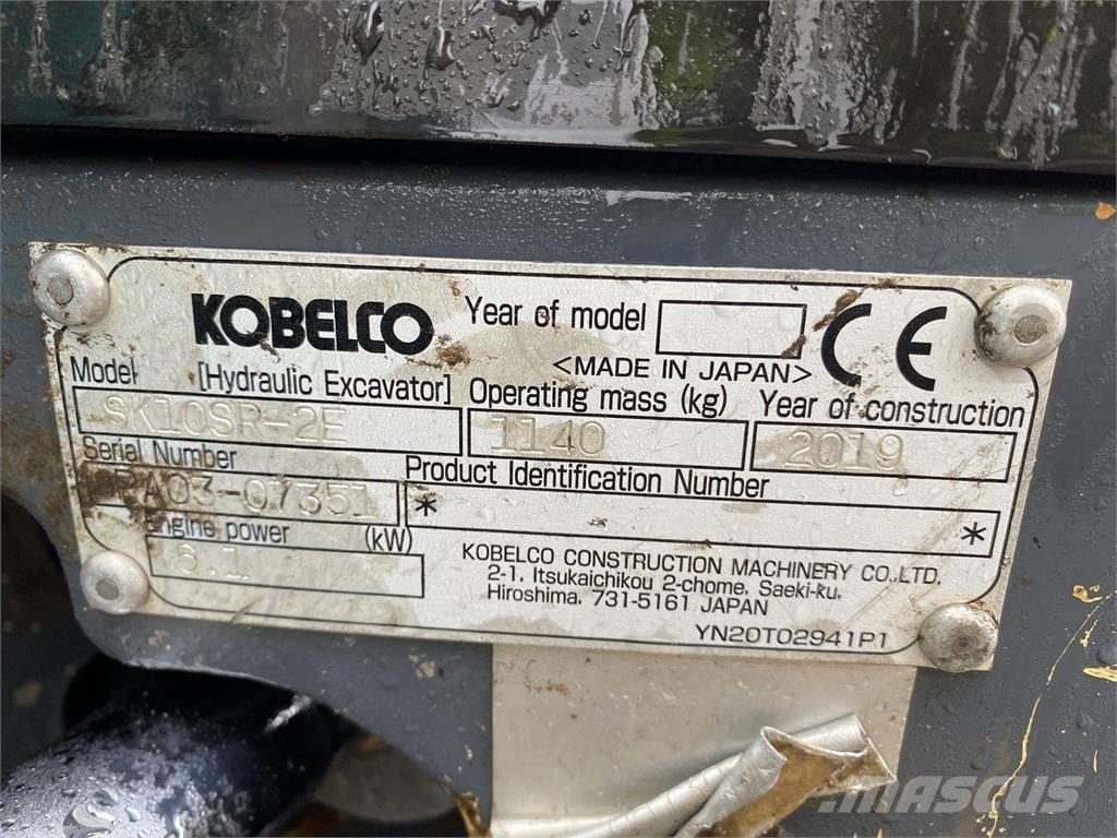 Kobelco SK10SR-2 Pelle sur pneus