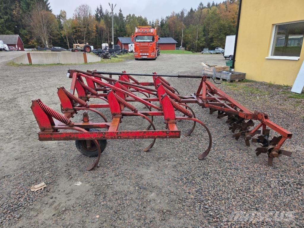 Lilla Harrie 340-13 Déchaumeur, cultivateur