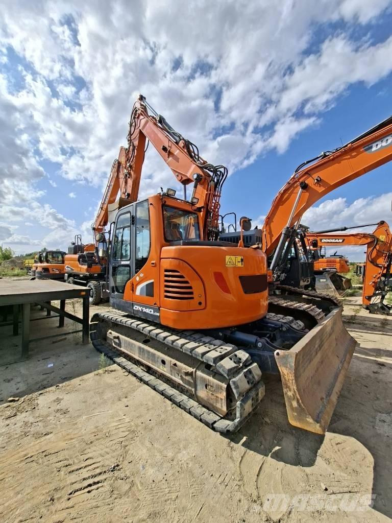 Doosan DX 140 LCR Pelle sur chenilles
